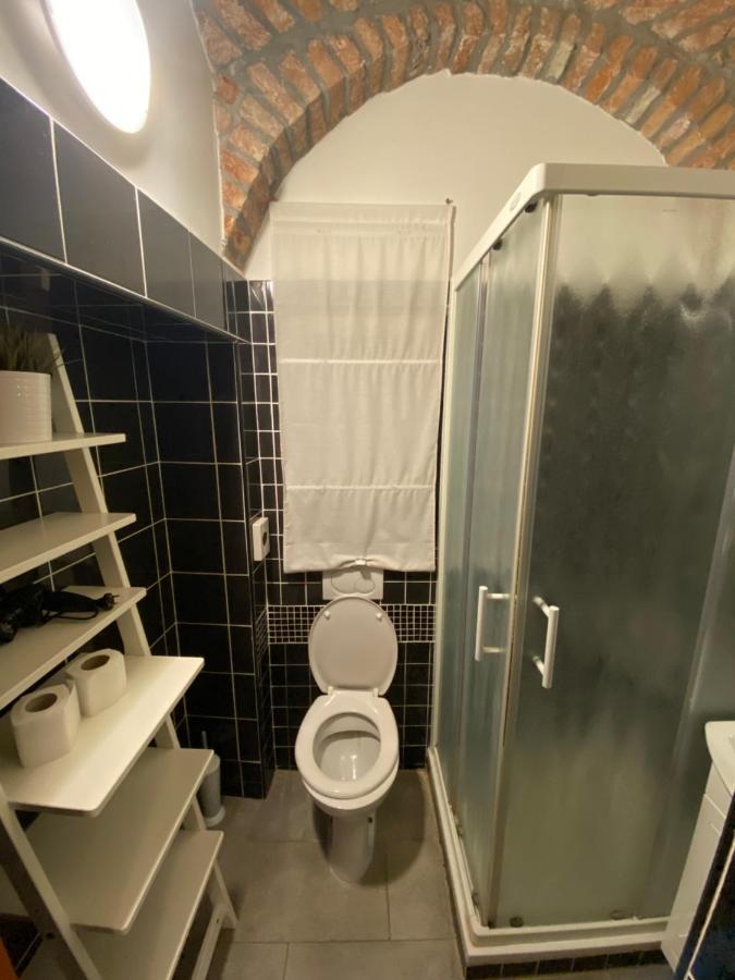 And Nokturno Zagreb