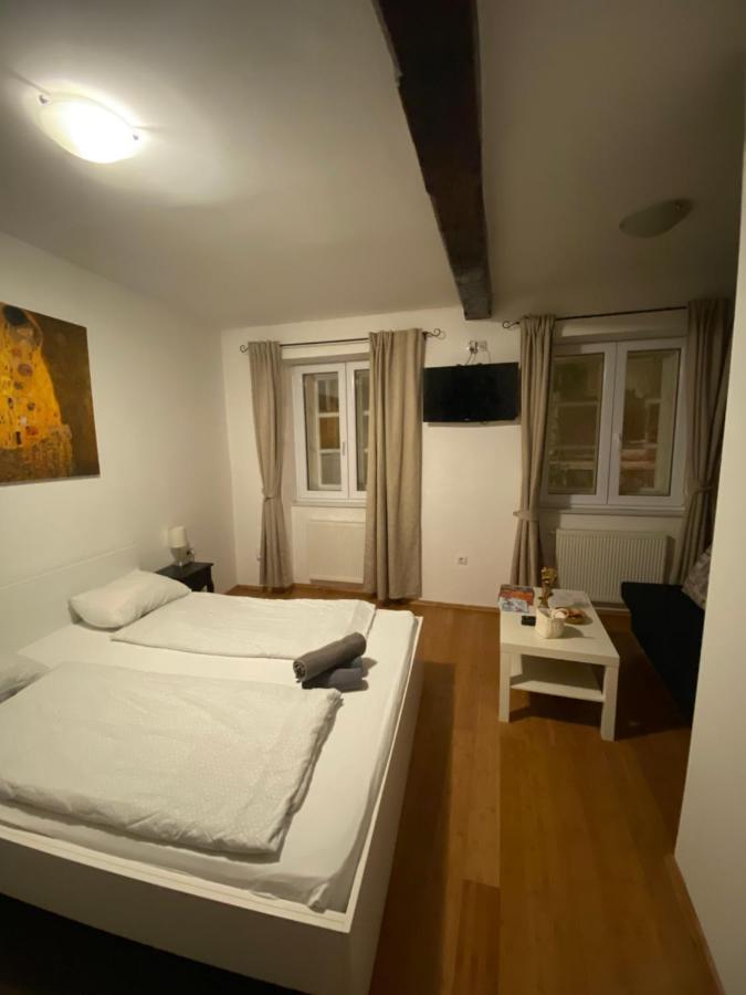 And Nokturno Zagreb