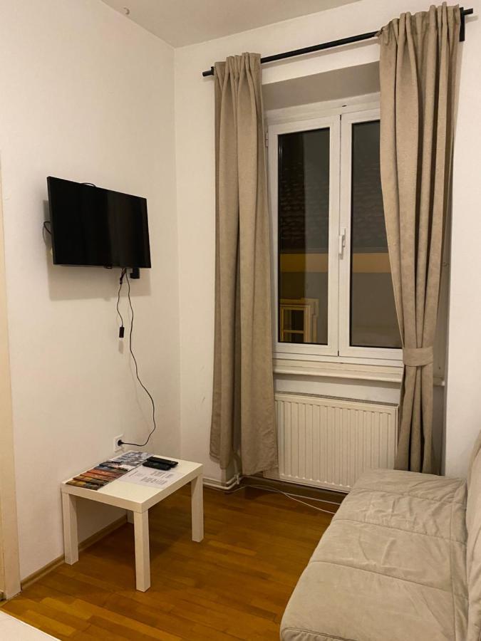 And Nokturno Apartment